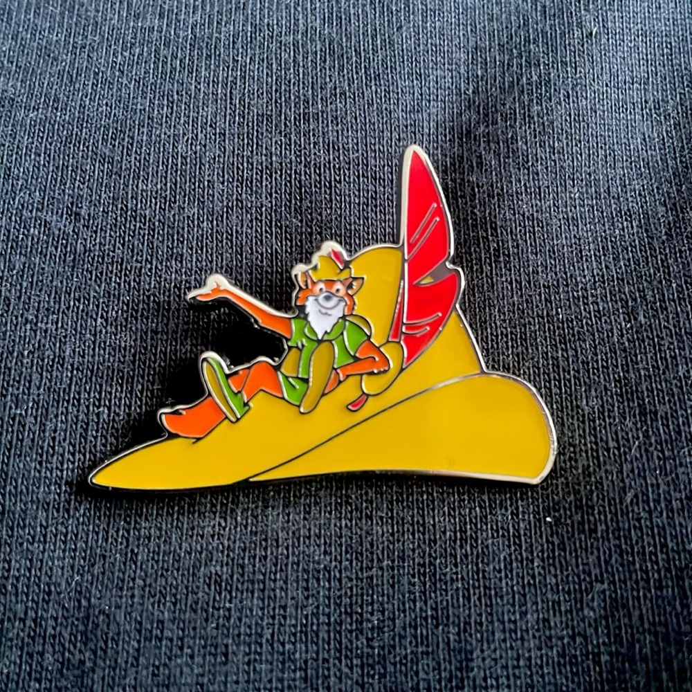 Disney Trading Pin Robin Hood imaginative icons hat